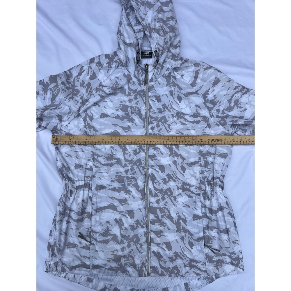 New Balance Womens Grey Camo Full Zip Hooded Windbreaker Jacket Mesh Lined - Picture 5 of 11